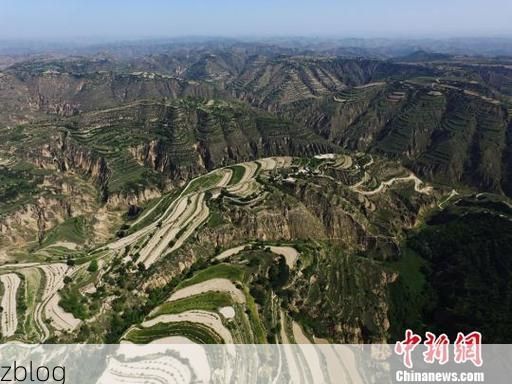 庆阳黄土塬上的疫情防线：地理屏障与社区防控的协同效应