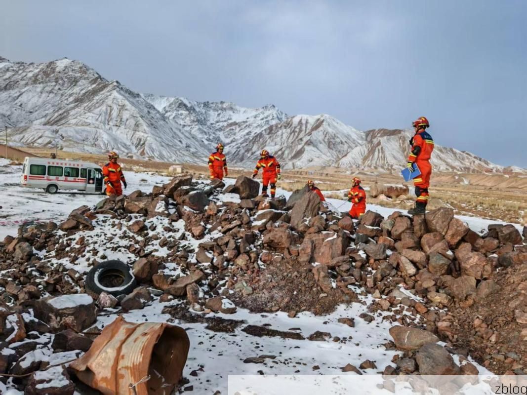 汶川：高原河谷中的防疫突围与地理屏障