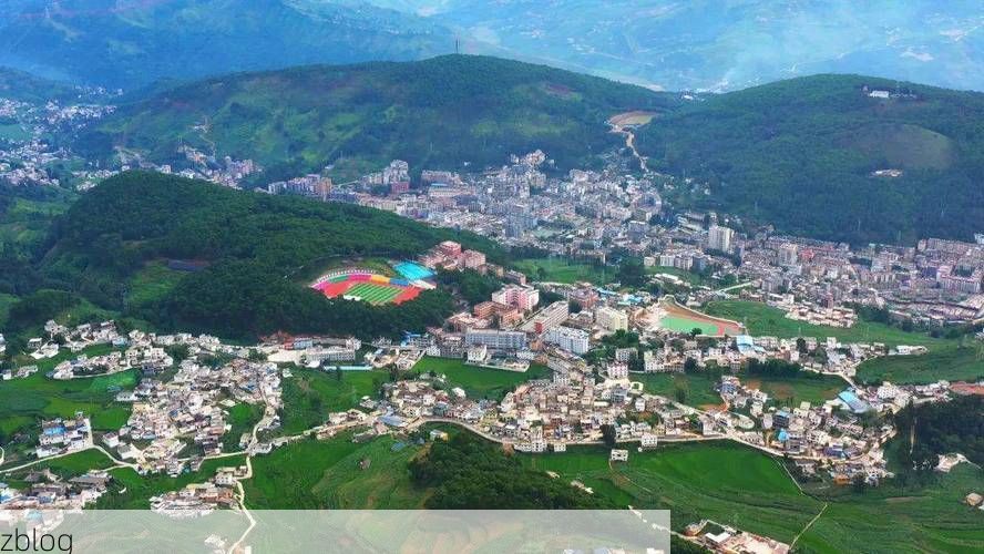 普格县：大凉山腹地的零感染坚守与物理屏障