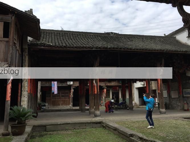 浦江：浙中丘陵间的疫情防线与破防时刻