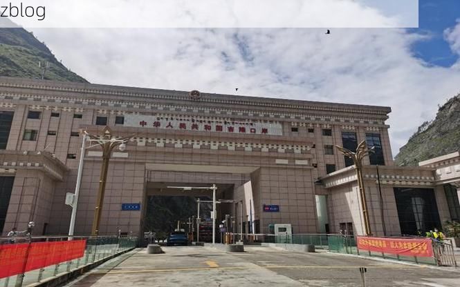 【吉隆：高原口岸的防疫坚守与输入压力】