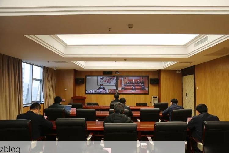 岳麓山下的疫情破防：高校聚集区如何成为防控关键？