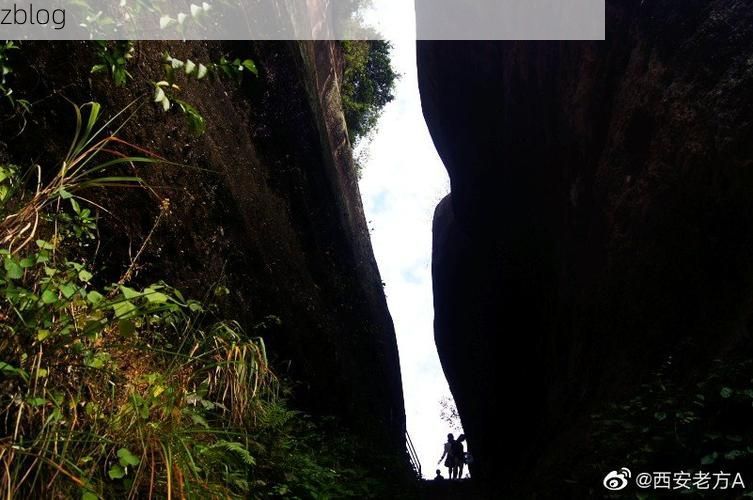 仁化县：丹霞屏障下的零感染坚守与破防时刻