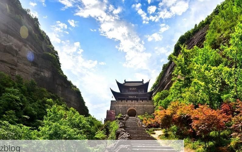 【剑阁县零感染记录：蜀道天险如何构筑病毒防火墙？】